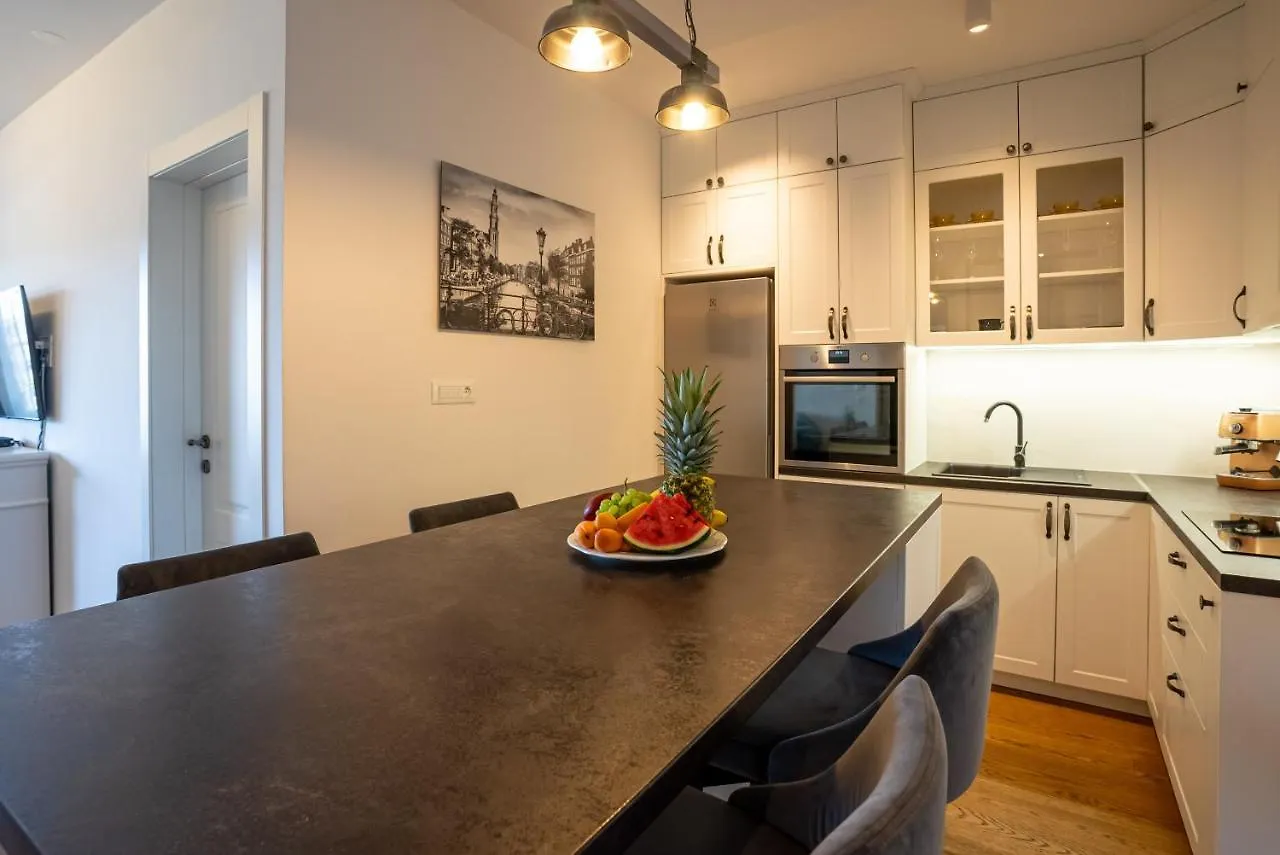 Morska Vila 6 Luxury Apartment Znjan Split